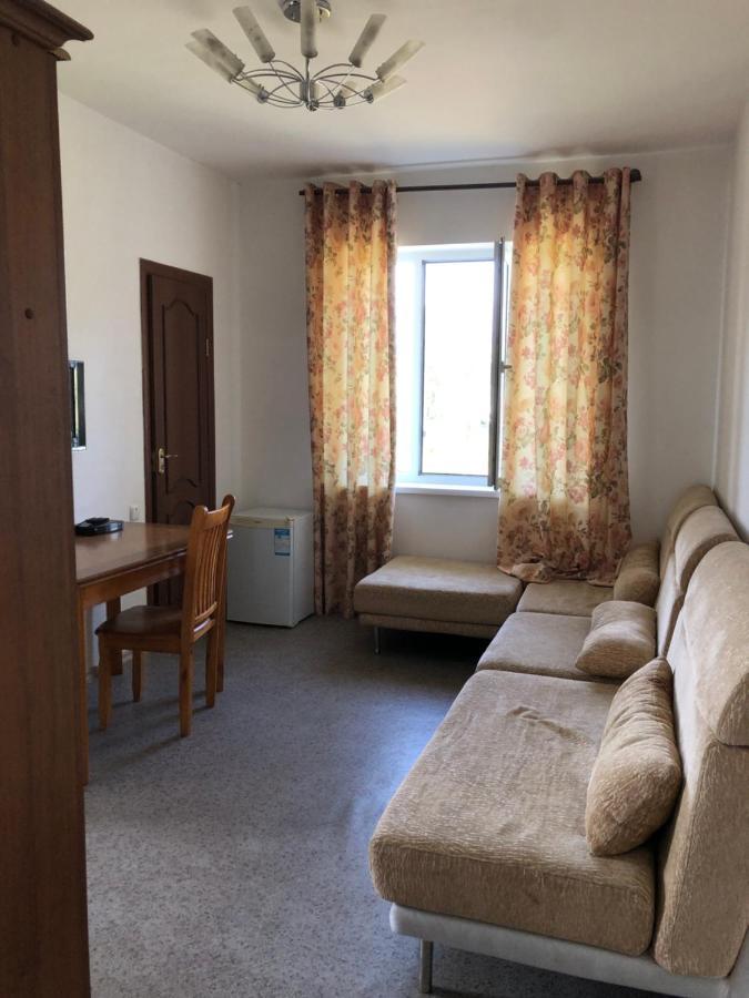 Гостевой Дом Айша Guest House Aisha Cholpon-Ata Exterior photo