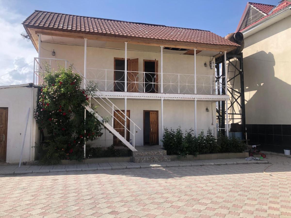 Гостевой Дом Айша Guest House Aisha Cholpon-Ata Exterior photo